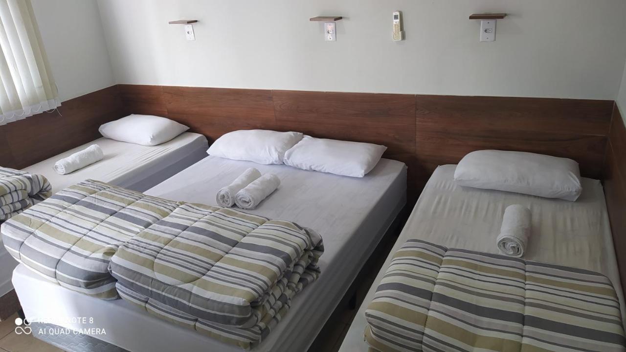 Homestay Familiar Com Ar,frigobar,wi Fi, Garagem *